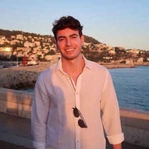 Meet your Posher, Jake